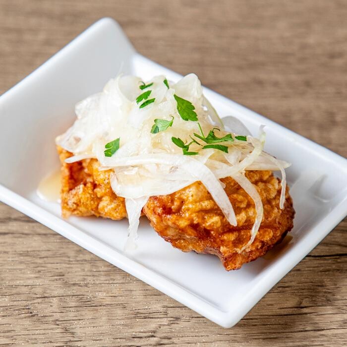 Images 骨付鳥、からあげ、ハイボール がブリチキン。那覇久茂地店