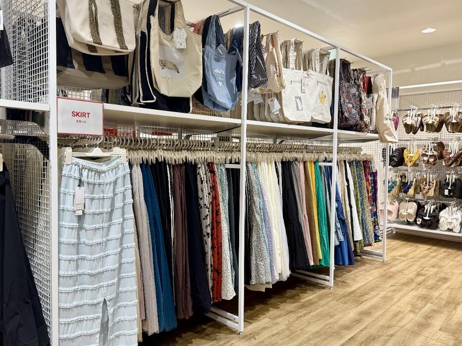 Images ラックラック 川崎ルフロン店