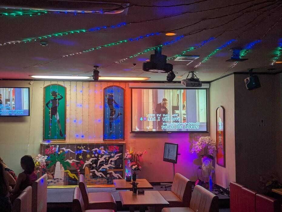 Images フィリピンパブ ナイトパブ カラ