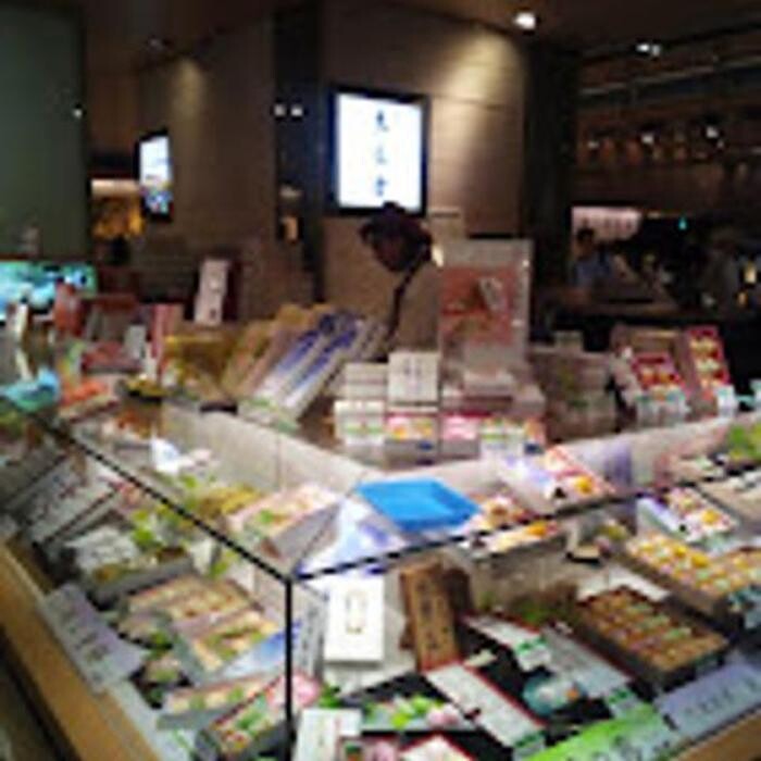 Images 金沢百番街 末広堂 あんと店