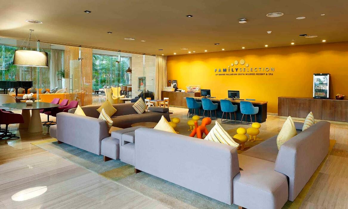 Images Family Selection at Grand Palladium Select Costa Mujeres - Family Hotel