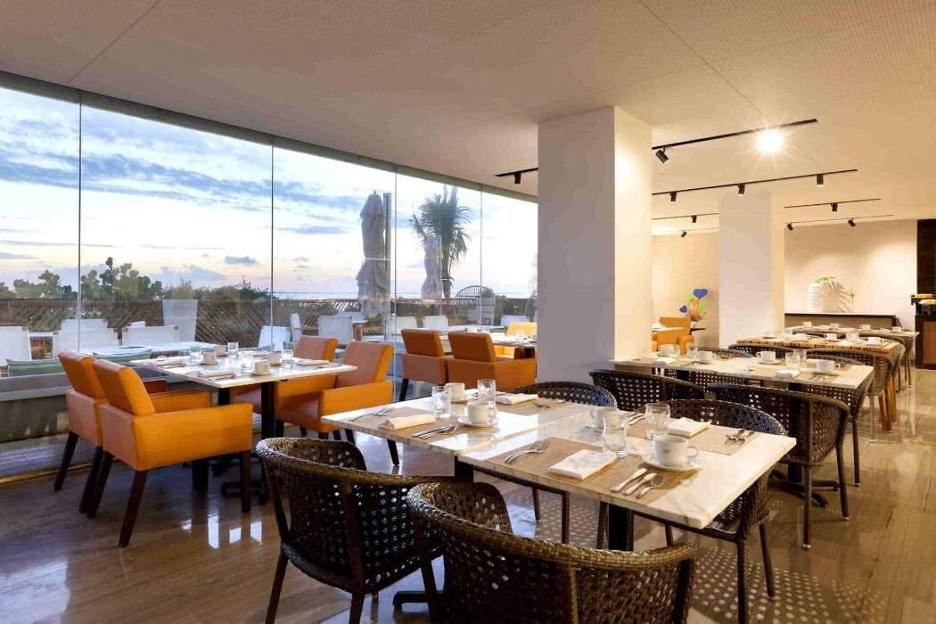 Images Family Selection at Grand Palladium Select Costa Mujeres - Family Hotel