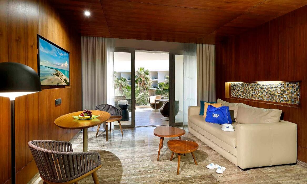 Images Family Selection at Grand Palladium Select Costa Mujeres - Family Hotel