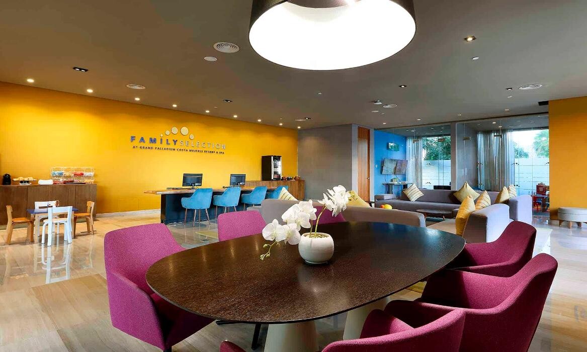 Images Family Selection at Grand Palladium Select Costa Mujeres - Family Hotel