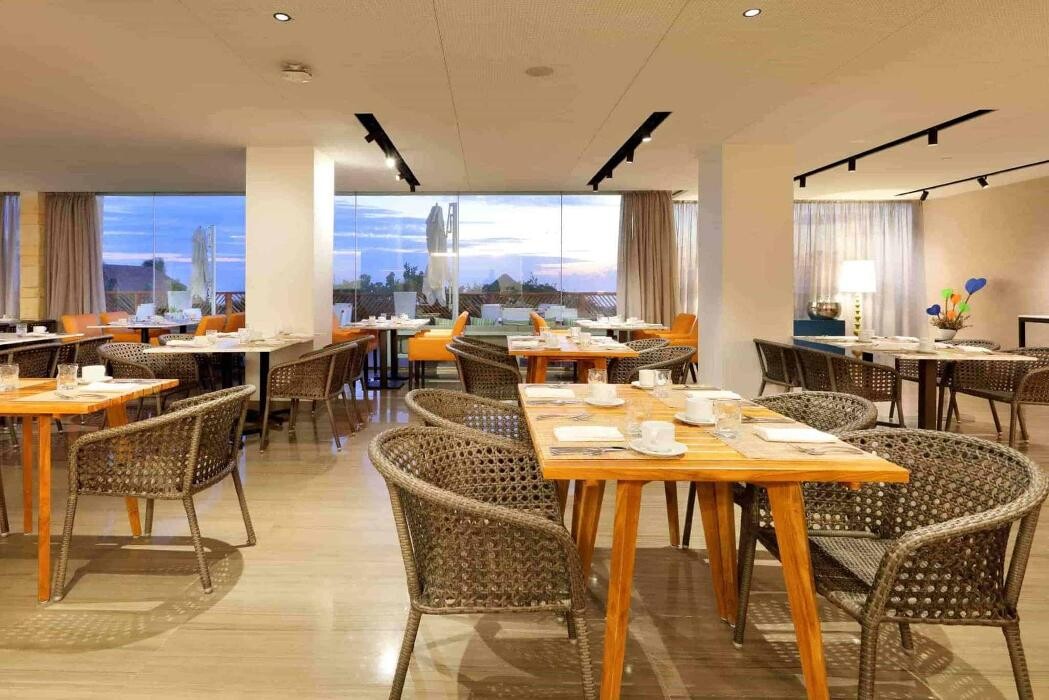 Images Family Selection at Grand Palladium Select Costa Mujeres - Family Hotel