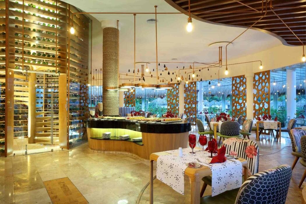 Images Grand Palladium Select White Sand - All Inclusive