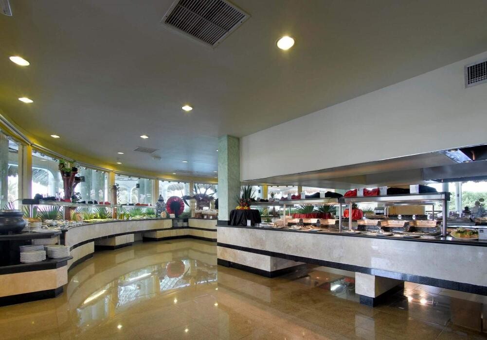 Images Grand Palladium Select White Sand - All Inclusive