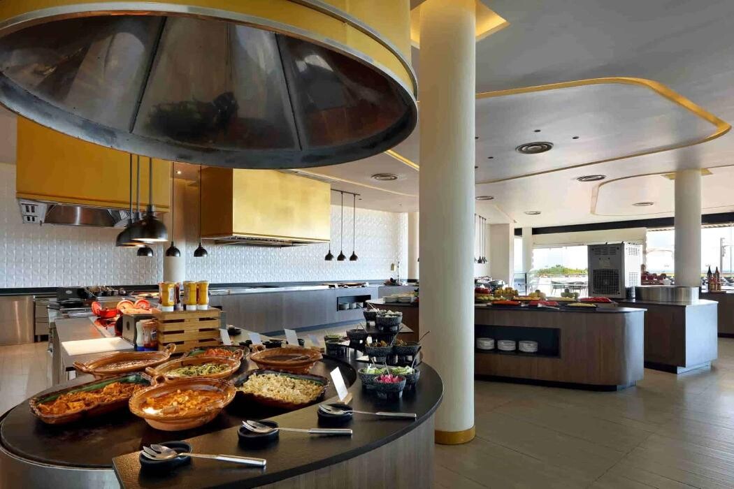 Images Grand Palladium Select Costa Mujeres - All Inclusive