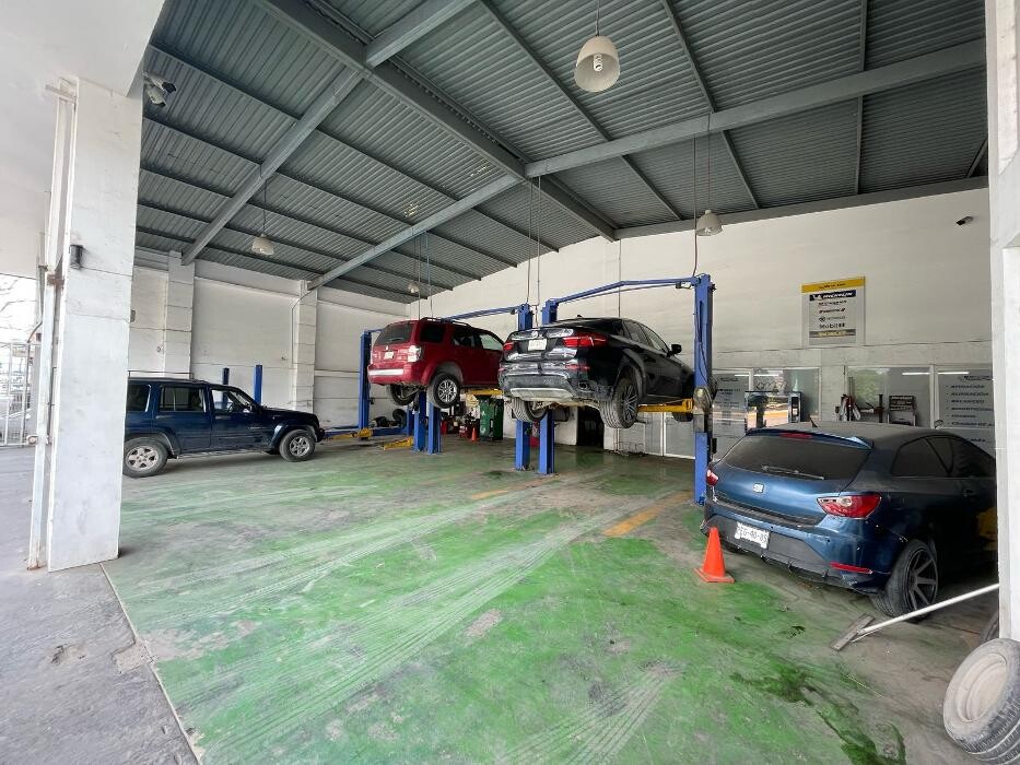 Images Llantasur Playa del Carmen