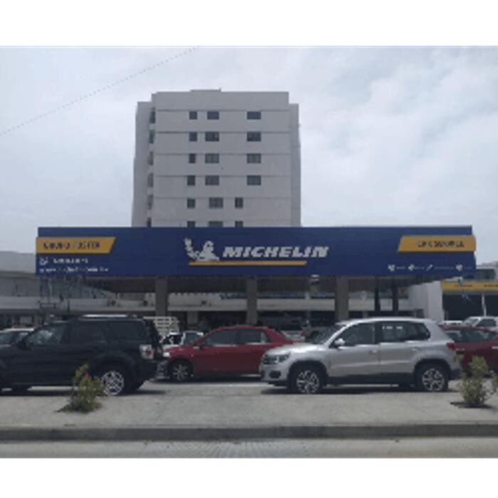 Images Sucursal Boca del Río (Michelin Car Service)