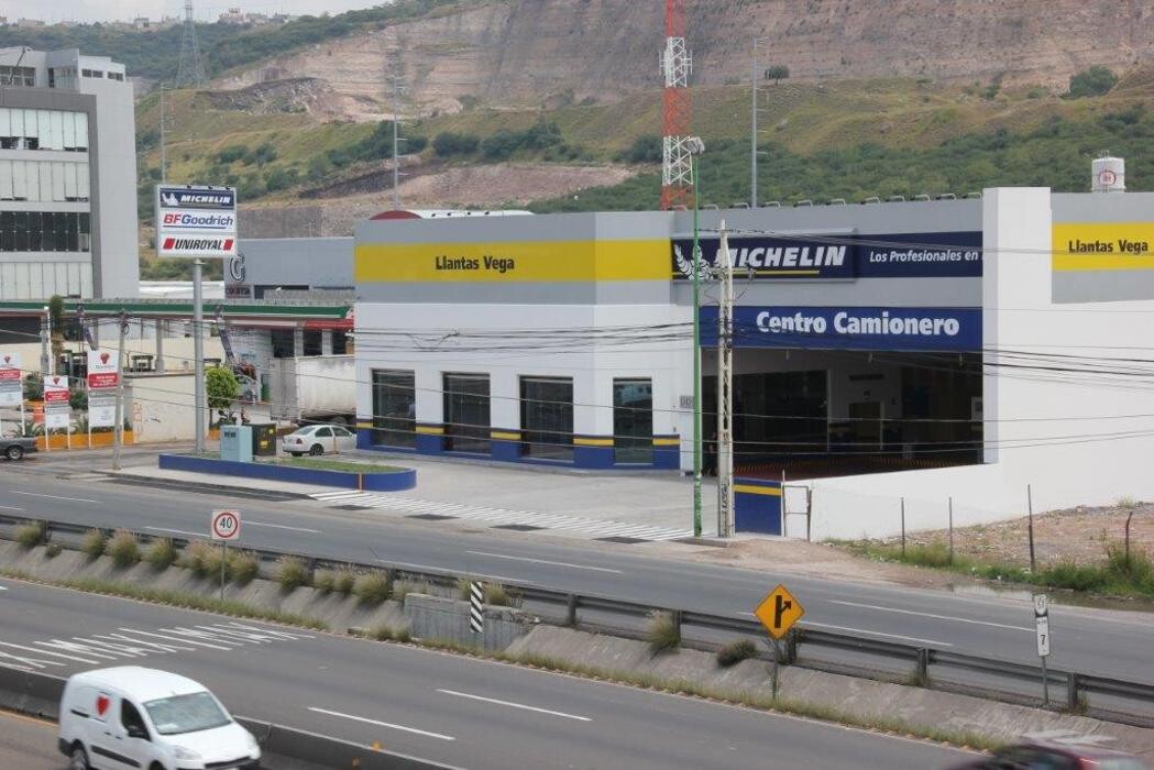 Images Llantas Vega Matriz