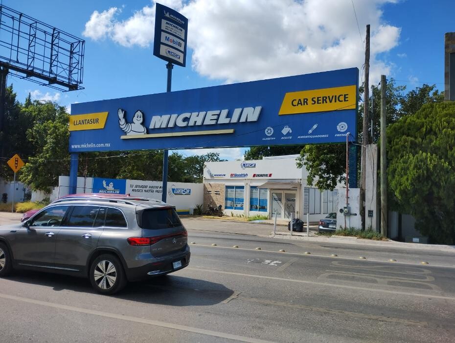 Images Michelin Car Service Llantasur Vía Montejo