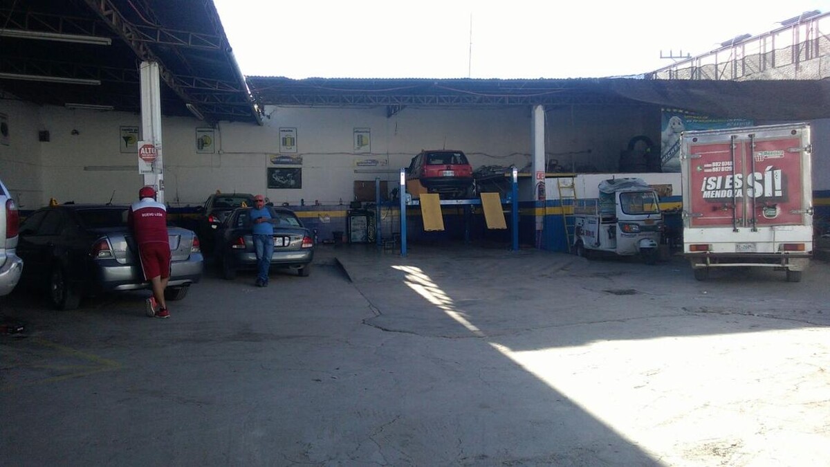 Images Asis Llantas Sucursal Roble