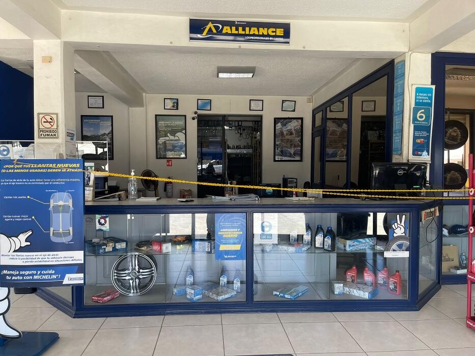 Images Refacciones Automotrices Salazar