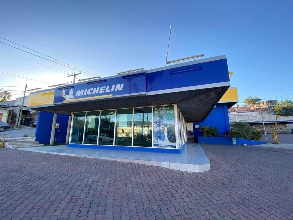 Images Centro Llantas Matriz