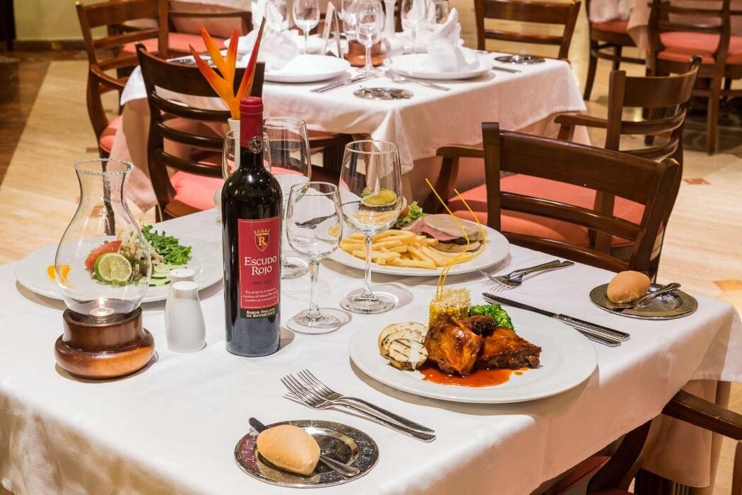 Images Family Selection at Grand Palladium Kantenah Resort & Spa - Family Hotel