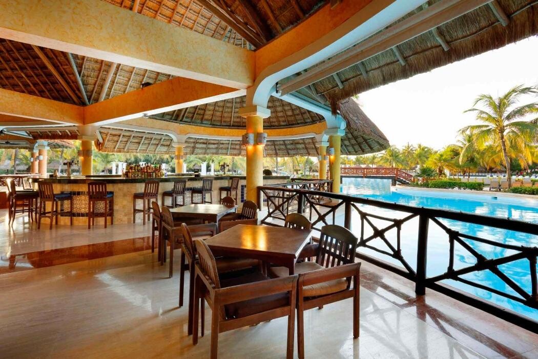 Images Family Selection at Grand Palladium Kantenah Resort & Spa - Family Hotel