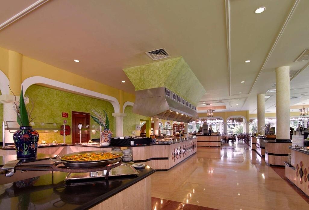 Images Family Selection at Grand Palladium Kantenah Resort & Spa - Family Hotel