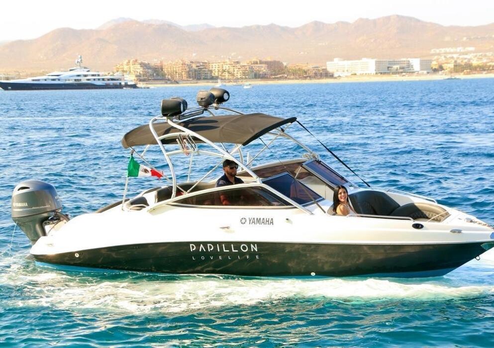 Images Papillon Yachts