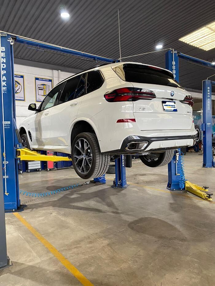 Images Michelin Car Service Ramos Servipartes Sucursal Querétaro
