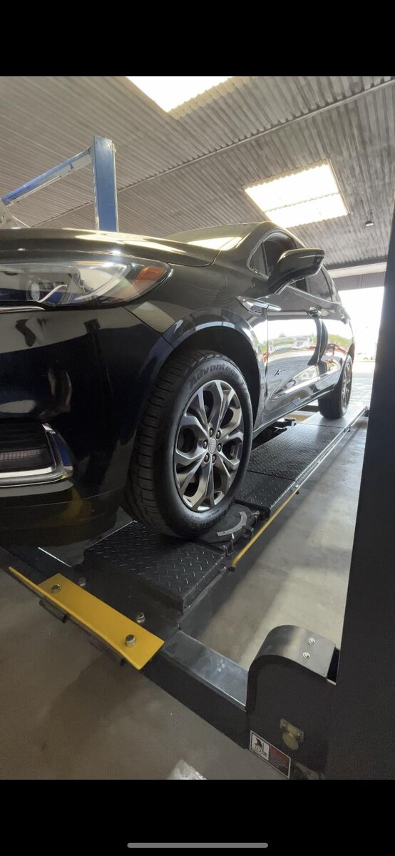 Images Michelin Car Service Ramos Servipartes Sucursal Querétaro