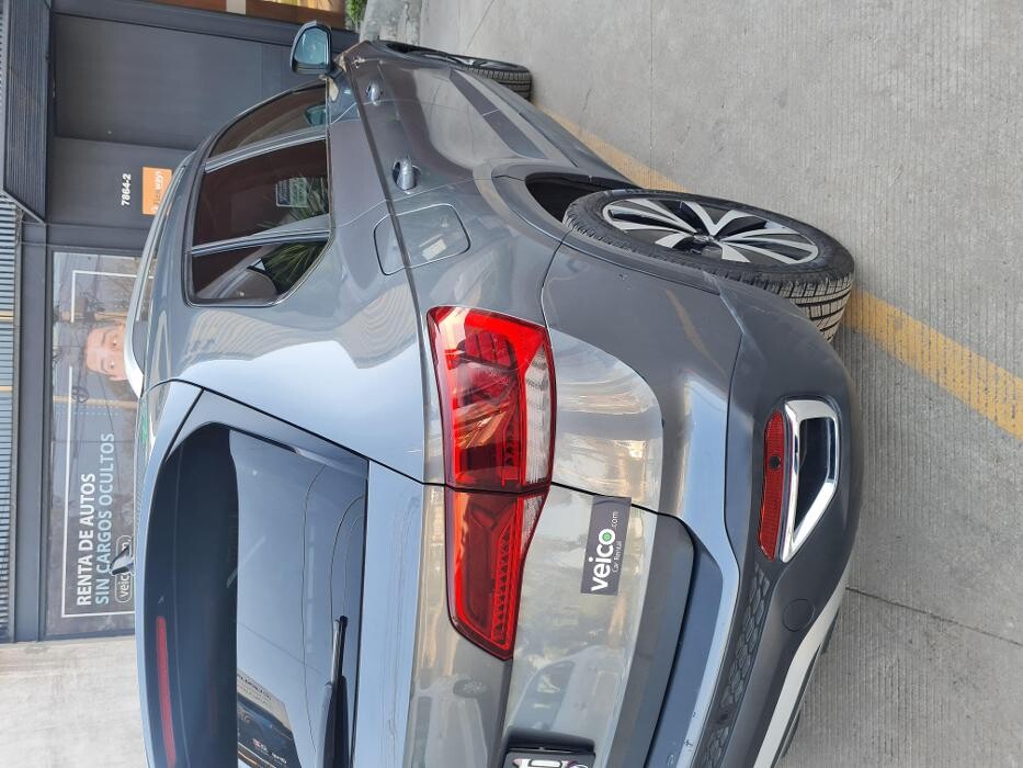 Images Veico Renta de Autos en Guadalajara Aeropuerto