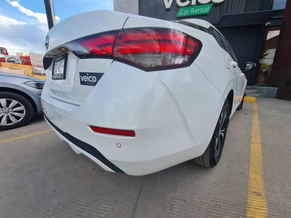 Images Veico Renta de Autos en Guadalajara Aeropuerto