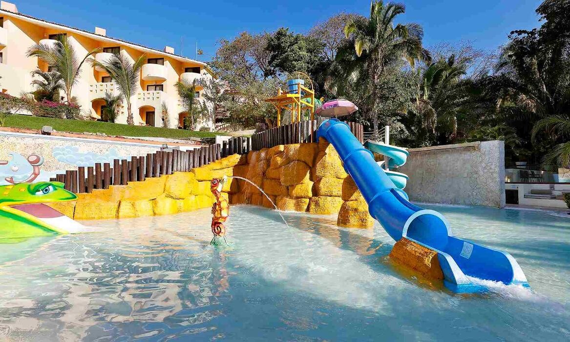 Images Family Selection at Grand Palladium Vallarta Resort & Spa - Family Hotel