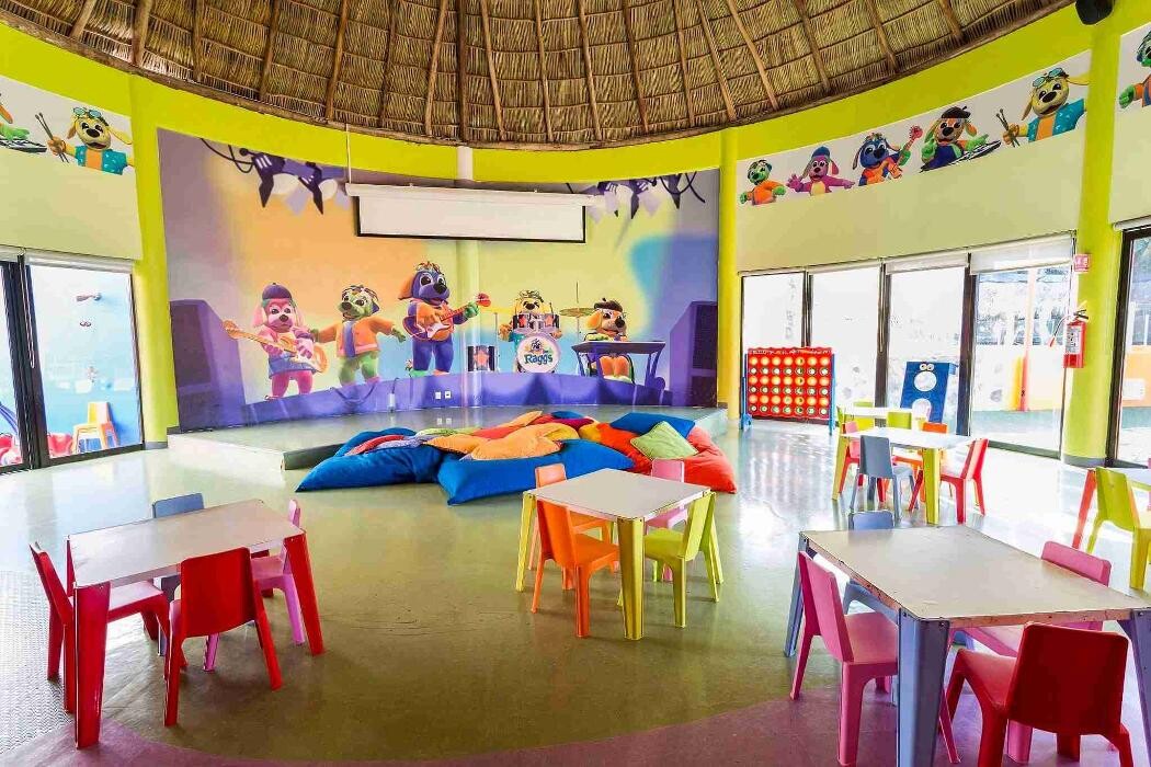 Images Family Selection at Grand Palladium Vallarta Resort & Spa - Family Hotel