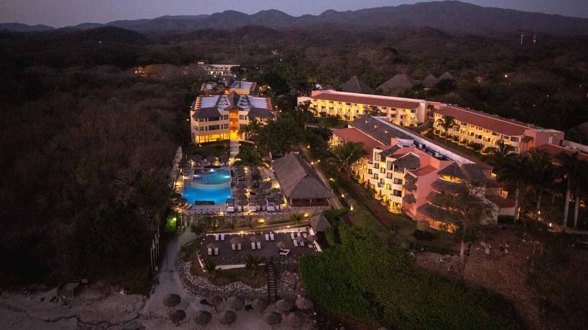 Images Family Selection at Grand Palladium Vallarta Resort & Spa - Family Hotel