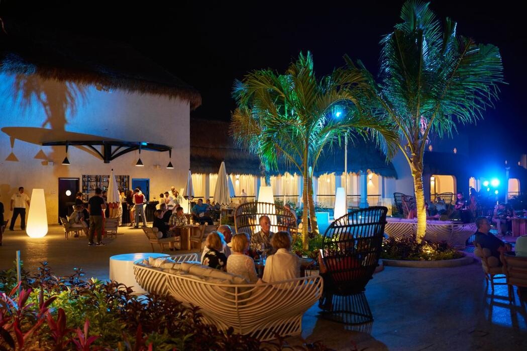 Images Chic Cabaret & Restaurant Riviera Maya