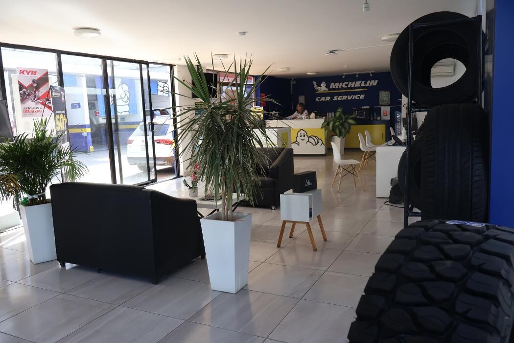 Images Michelin Car Service Eurollantas Suc. Carranza