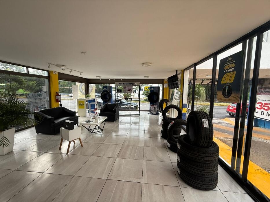 Images Michelin Car Service Eurollantas Suc. Carranza