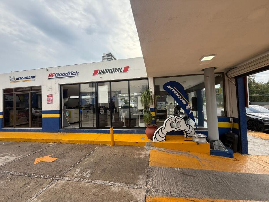 Images Michelin Car Service Eurollantas Suc. Carranza
