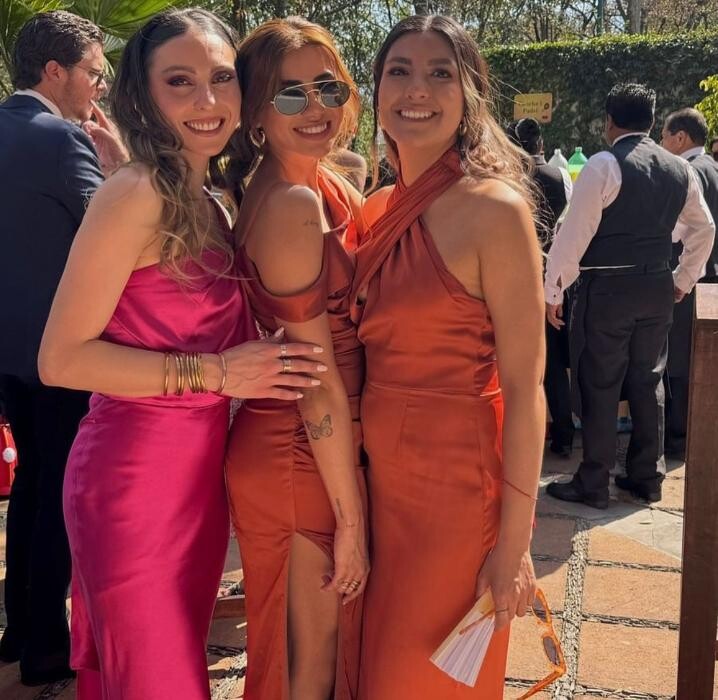 Images The Dress Stop - Renta de Vestidos Polanco
