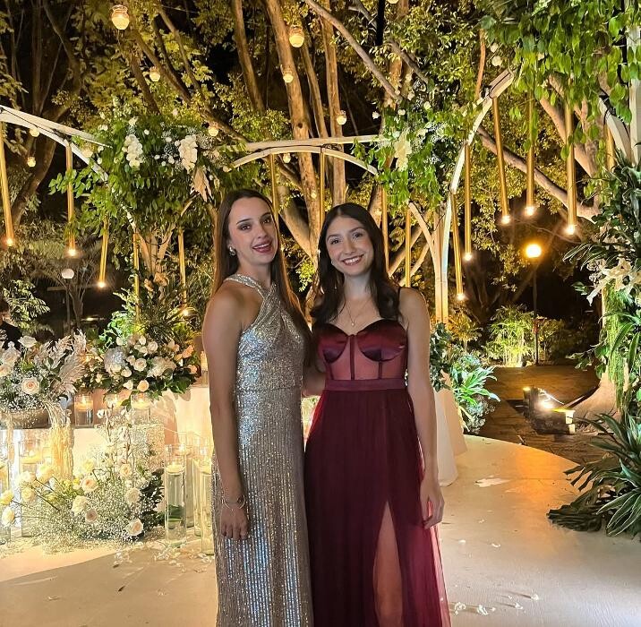 Images The Dress Stop - Renta de Vestidos Polanco
