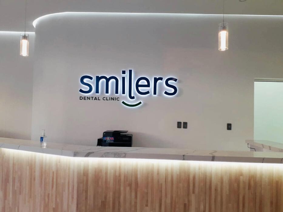 Images Smilers dental Clinic Sucursal gran vía