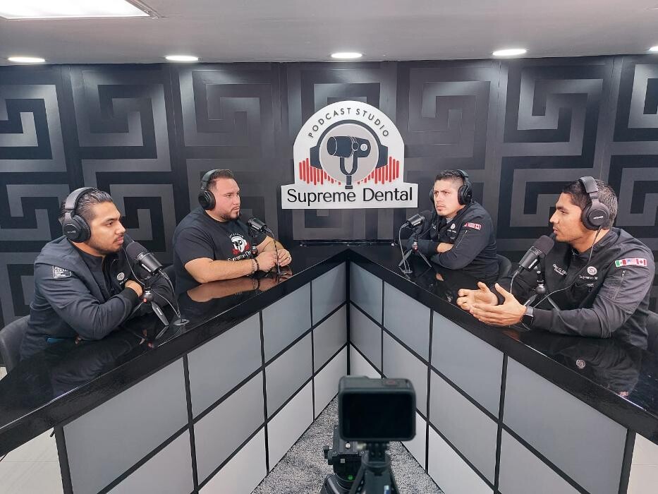 Images Supreme Dental Clinic