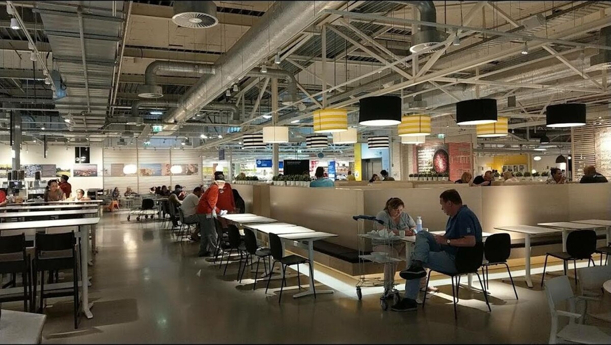 Foto's IKEA Delft