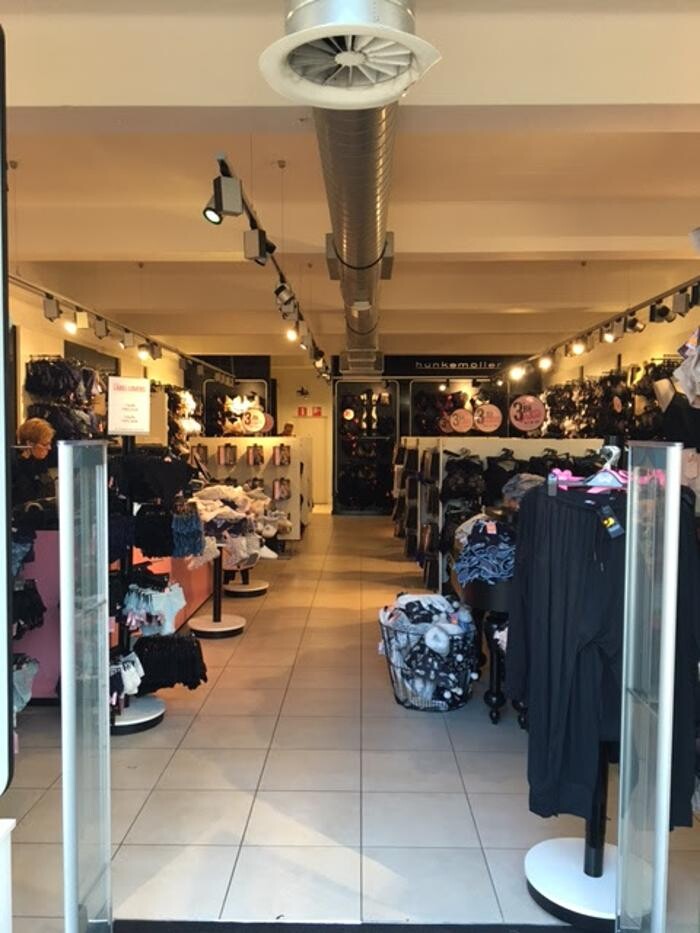 Foto's Hunkemöller Roermond Outlet