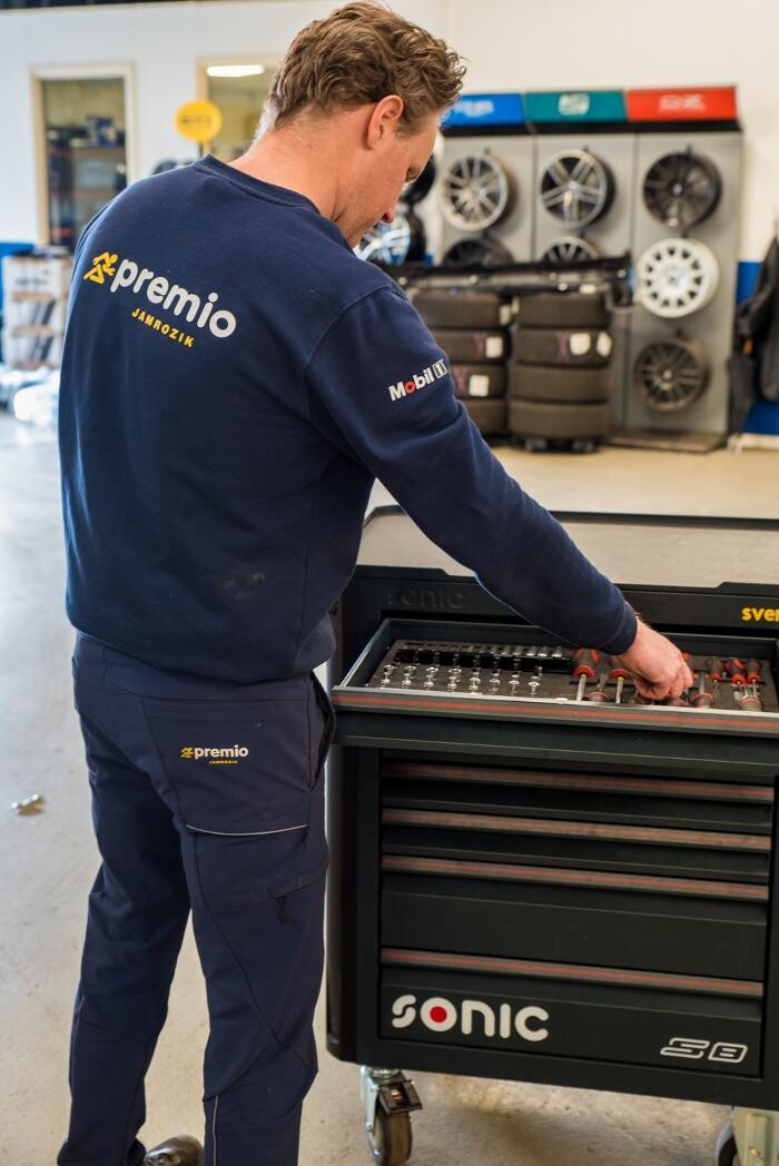 Foto's Premio Jamrozik | Banden + Autoservice