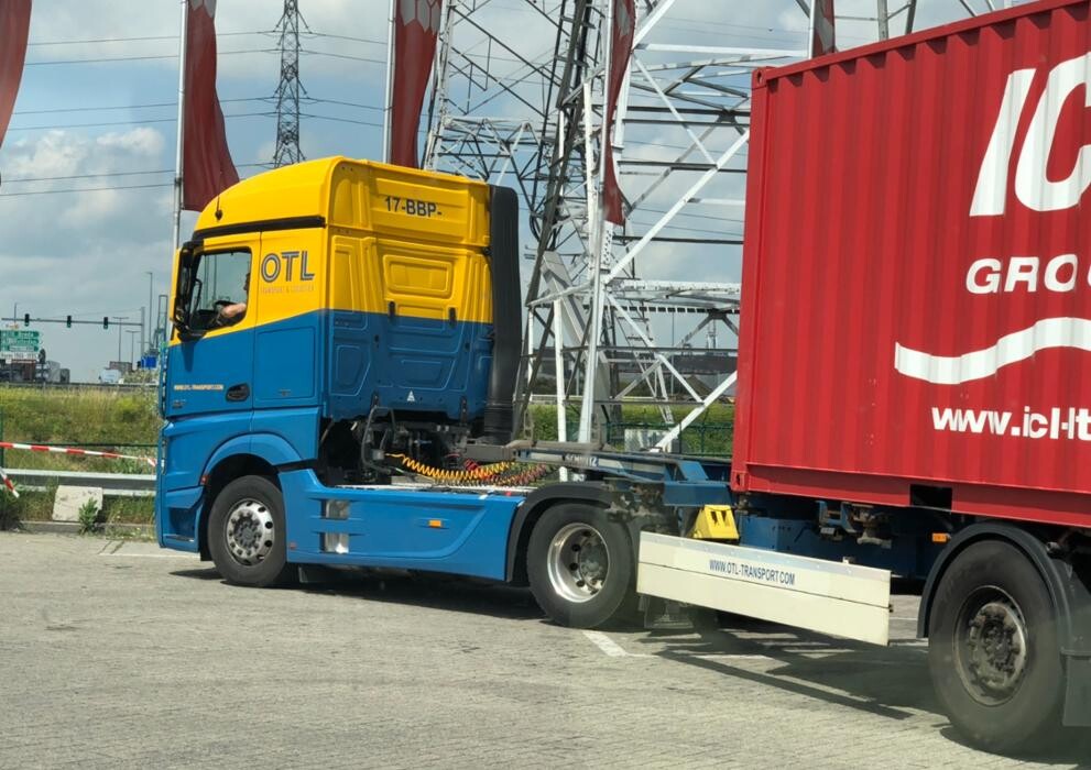 Foto's OTL Transport & Logistiek B.V.