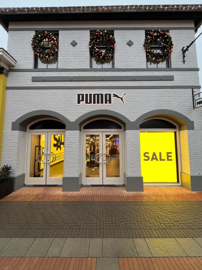 Foto's PUMA Outlet Roermond