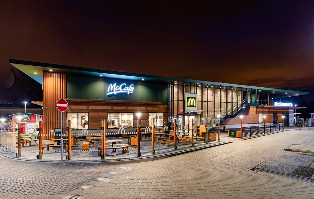 Foto's McDonald's Leiden A44