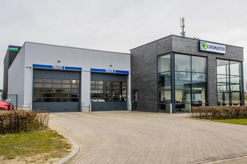 Foto's Euromaster Alphen aan den Rijn