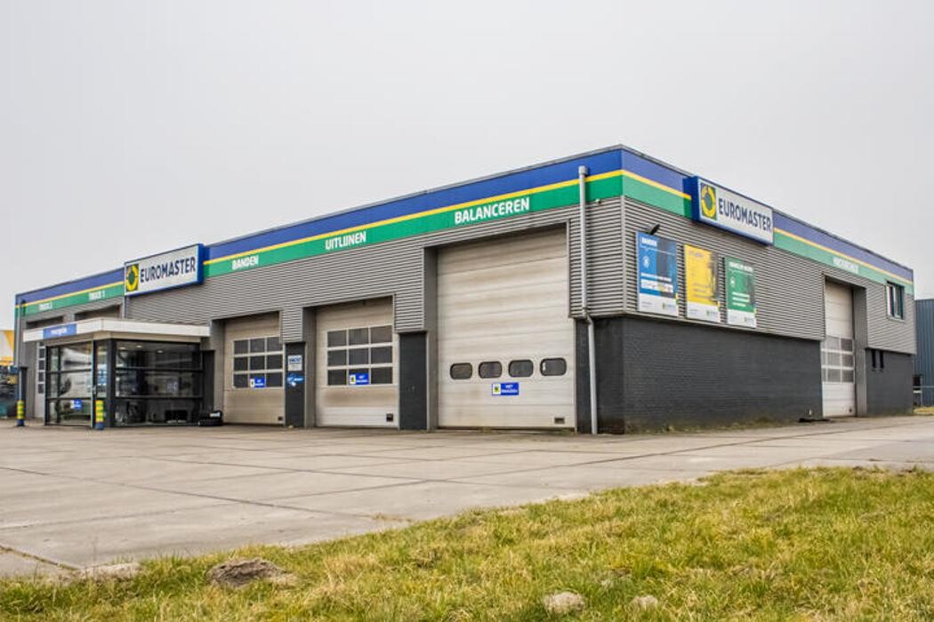 Foto's Euromaster Kampen