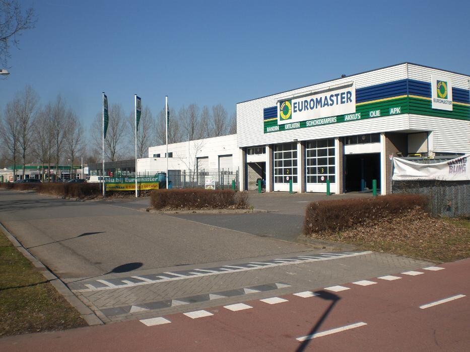 Foto's Euromaster Almere