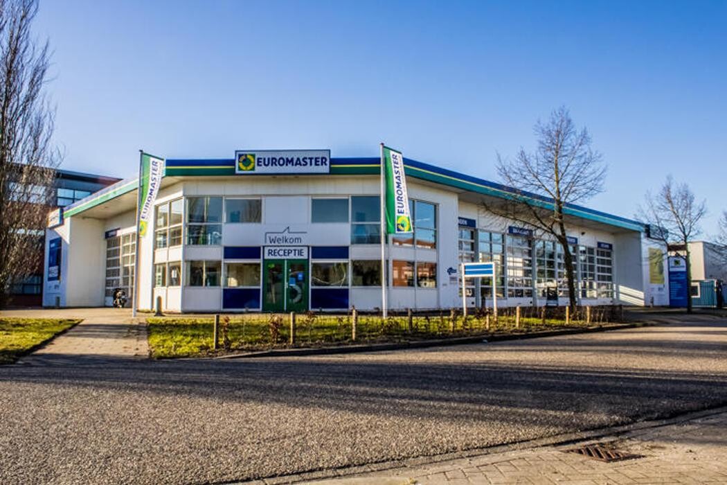 Foto's Euromaster Almere