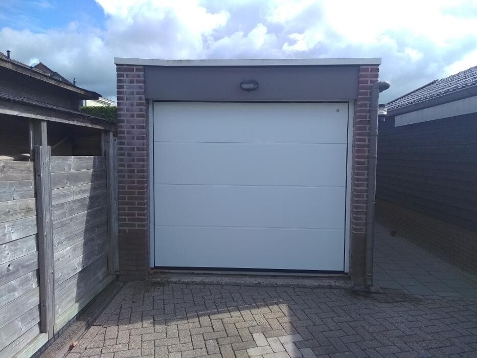 Foto's Safe Garagedeuren