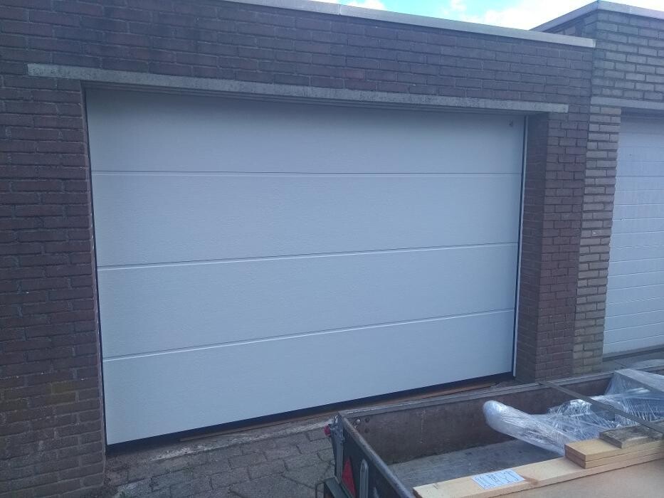 Foto's Safe Garagedeuren